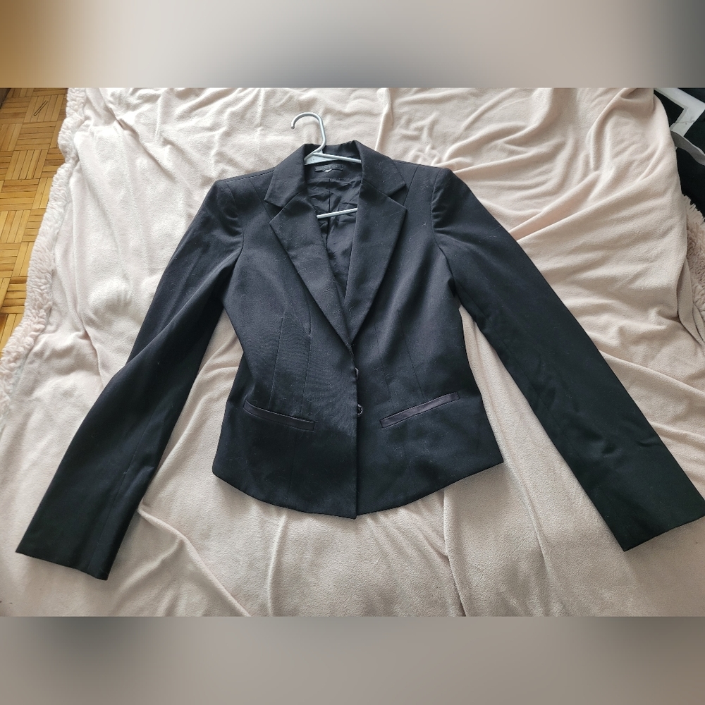 Pandora Women's Black Blazer